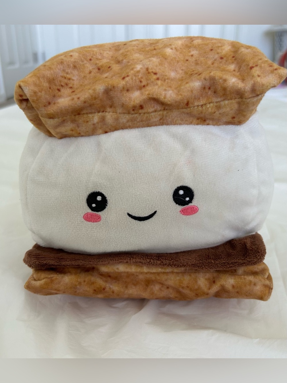 Plush S'more Bib - White & Brown Cute Smiling Design